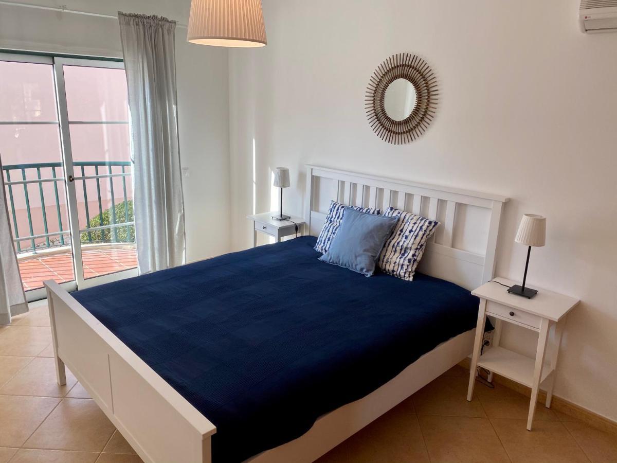St. James Beach & Pool Apartment Luz Exteriér fotografie
